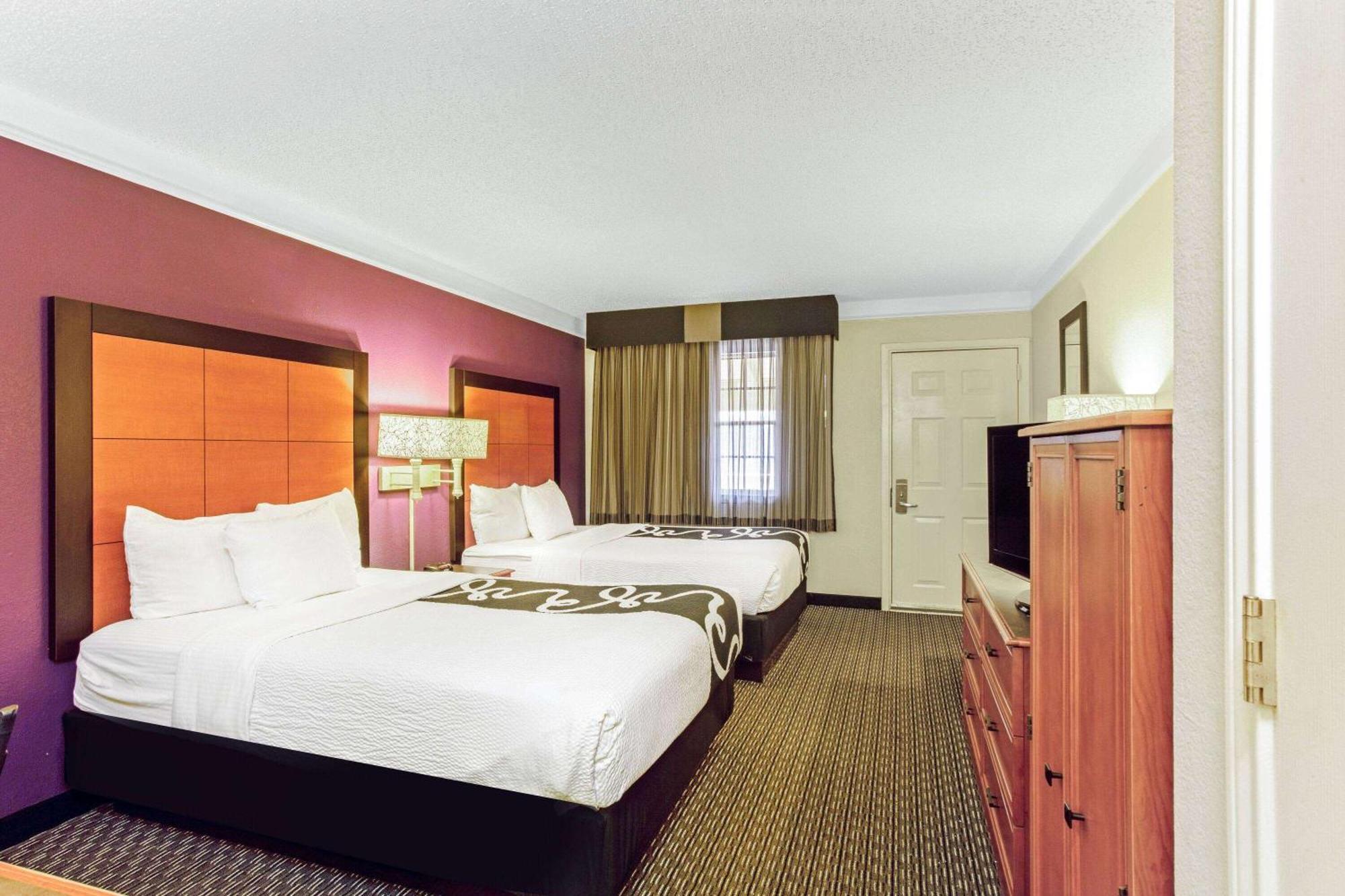 La Quinta By Wyndham And Conference Center Hotel 3*